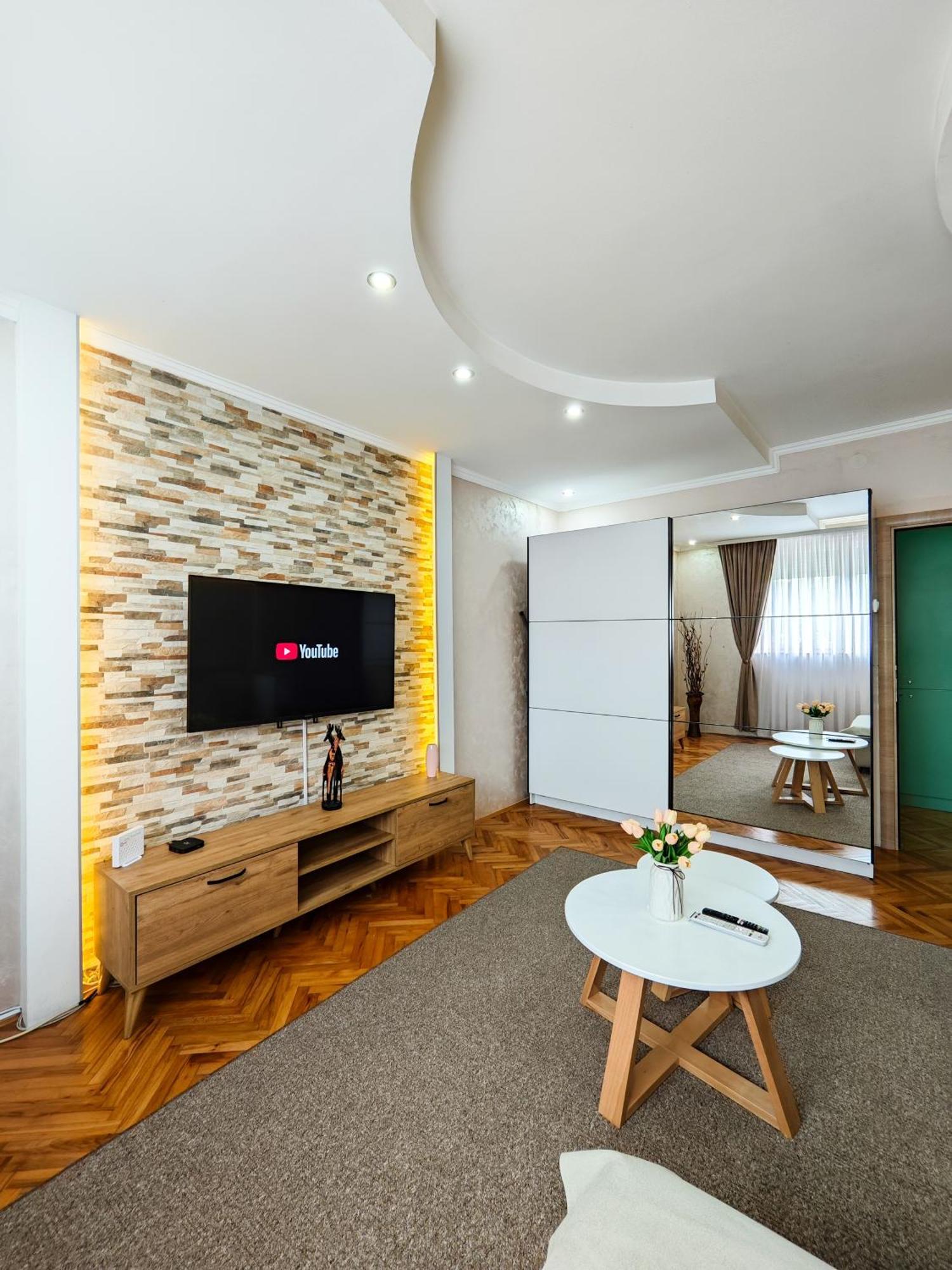 דונג'י מלינובאץ' Apartman Julija מראה חיצוני תמונה