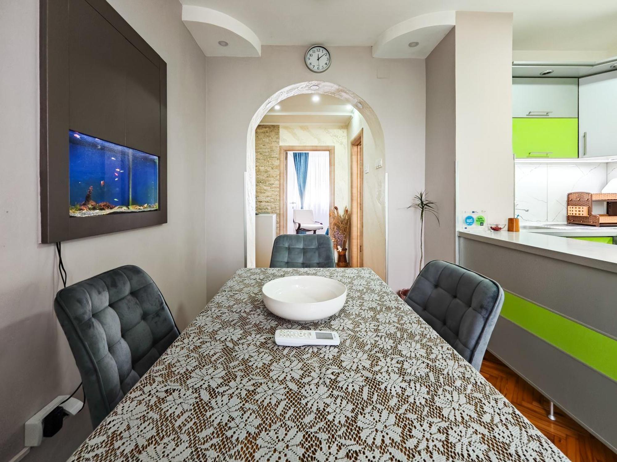 דונג'י מלינובאץ' Apartman Julija מראה חיצוני תמונה
