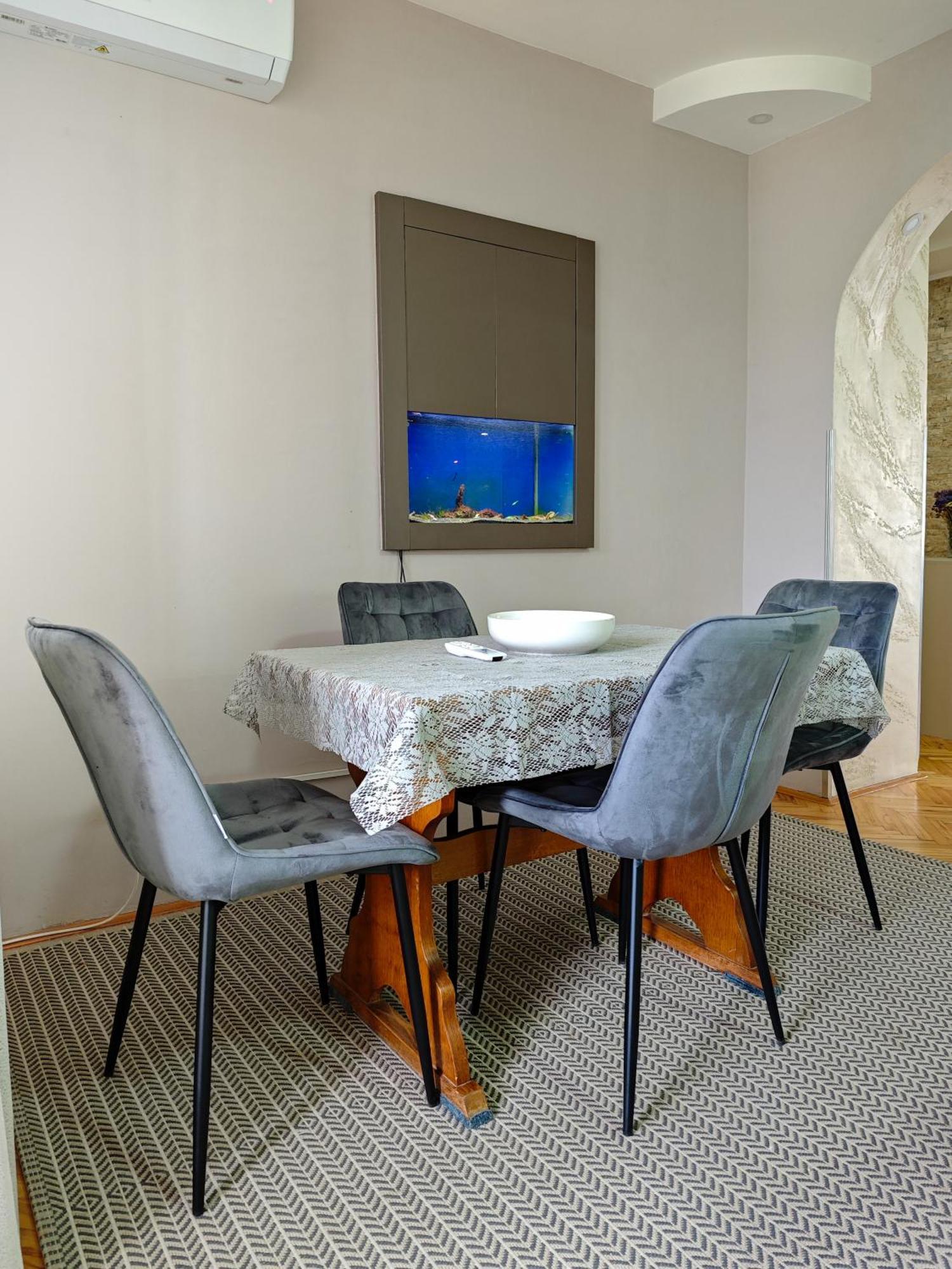 דונג'י מלינובאץ' Apartman Julija מראה חיצוני תמונה